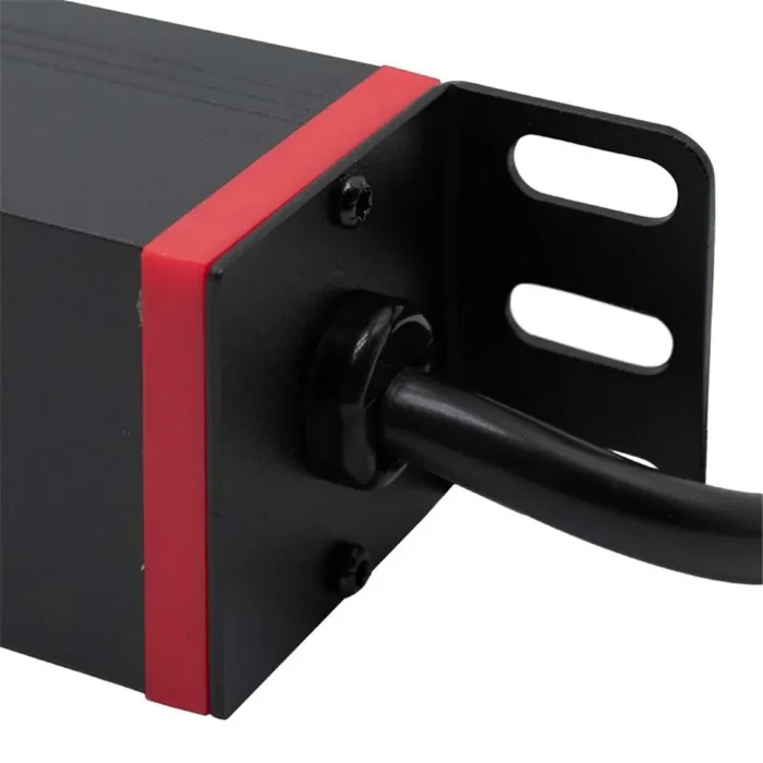 Блок распределения питания 6-м 16А Schuko вх. разъем Schuko для 19дюйм шкафов защита от перенапряж. с индикатором сети DKC R519SH6OPSHSP