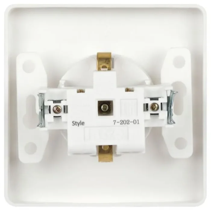 Розетка 1-м СП Style 7-202-01 16А 250В IP20 2P+E Schuko с заземл. бел. Intro Б0060619