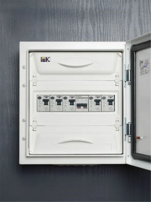 Выключатель нагрузки (мини-рубильник) 2п 40А ВН-32 GENERICA MNV15-2-040