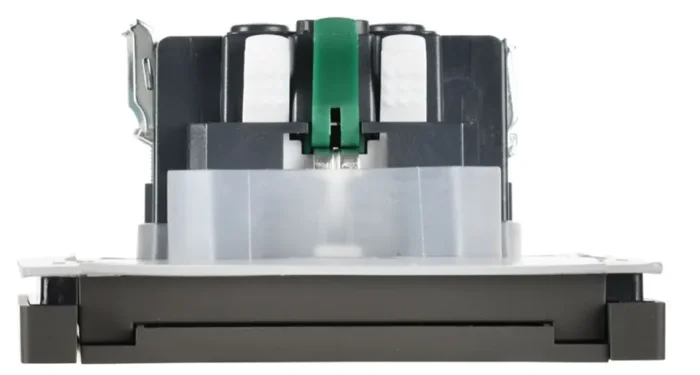 Розетка СП FORTE&PIANO16А IP44 FP319 с заземл. защ. шторки с крышкой безвинт. крепл. сер. IEK FP-R16-16-1-44-K03