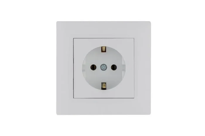 Розетка 1-м Karea RIZZ с заземл. бел. Makel 88001028