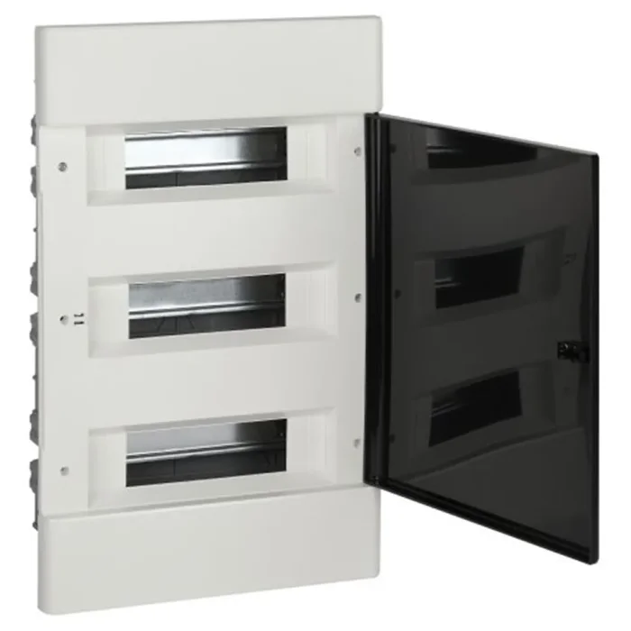 Щит распределительный встраив. ЩРВ-П-36 Trend BOXF-36-p-f-t IP40 ЭРА Б0052636