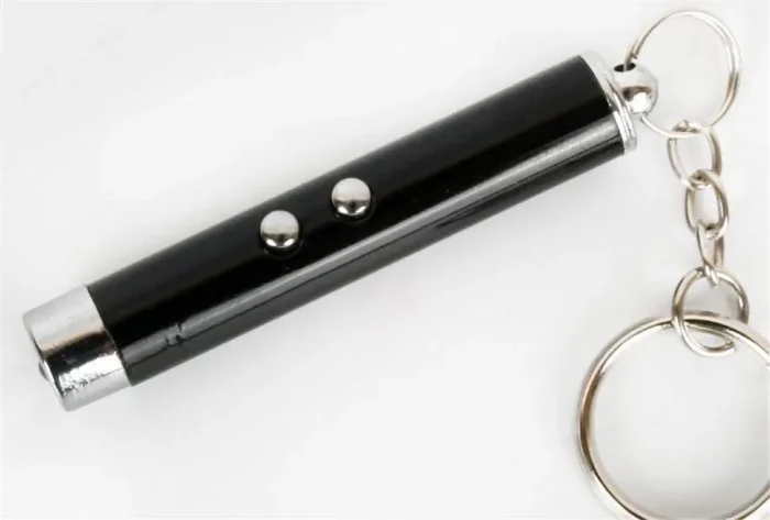 Фонарь LED30L (1LED+лазерная указка 3хAG3 блист-пакет черн.) Ultraflash 12325