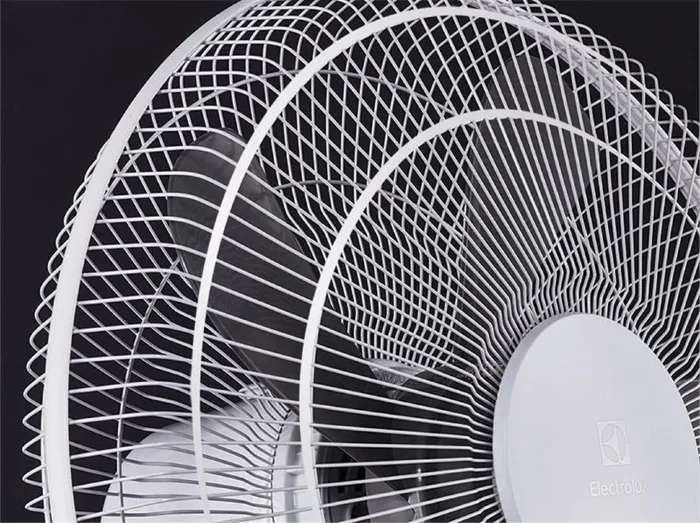 Вентилятор напольный EFF-1003D Electrolux НС-1187092