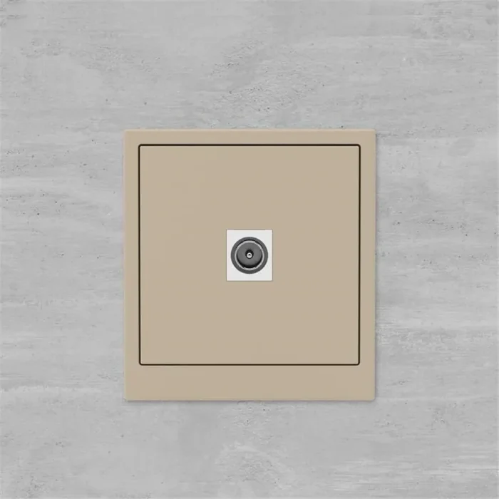 Розетка телевизионная одиночная TV KANT ванильн. марципан DKC 7015503