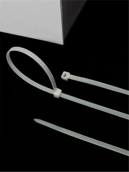 Хомут кабельный 4.8х500 нейл. бел. (уп.100шт) IEK UHH31-D048-500-100