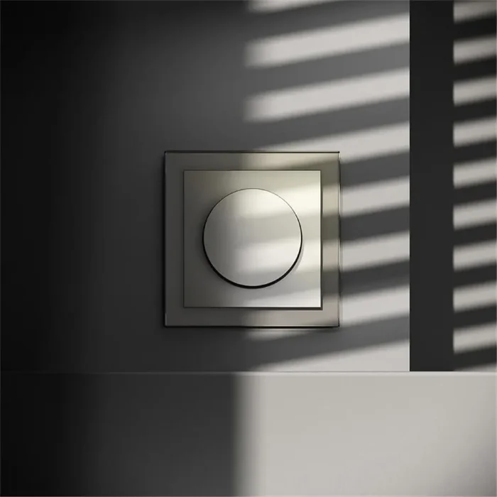 Светорегулятор поворотно-нажимной СП S70 600Вт механизм шелк Voltum VLS070304