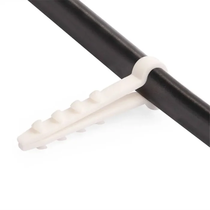 Дюбель-хомут ДХП 10-5 для плоского кабеля нейлон бел. (уп.100шт) Fortisflex 59235