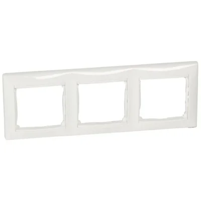 Рамка 3-м Valena горизонт. бел. IEK 774453