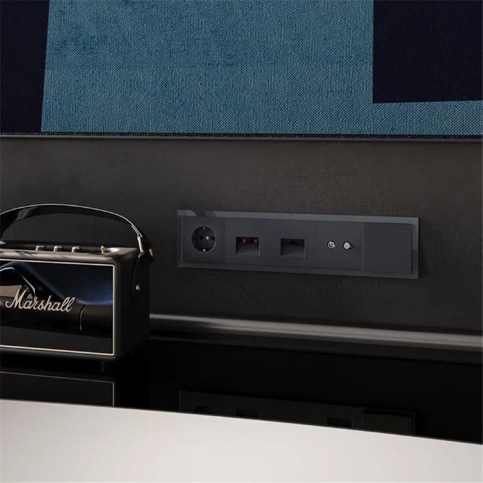 Розетка 1-м СП S70 16А с USB A+A с заземл. защ. шторки механизм графит Voltum VLS040407