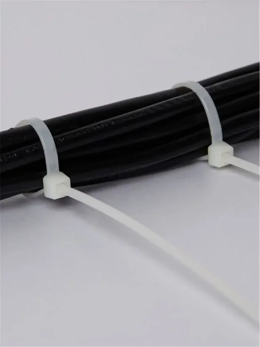 Хомут кабельный 4.8х300 нейл. бел. (уп.100шт) IEK UHH31-D048-300-100