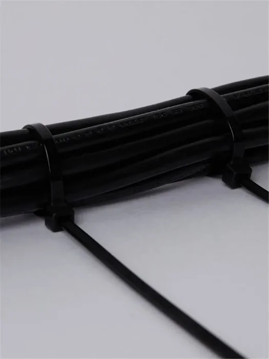 Хомут кабельный 4.8х300 нейл. черн. (уп.100шт) IEK UHH32-D048-300-100