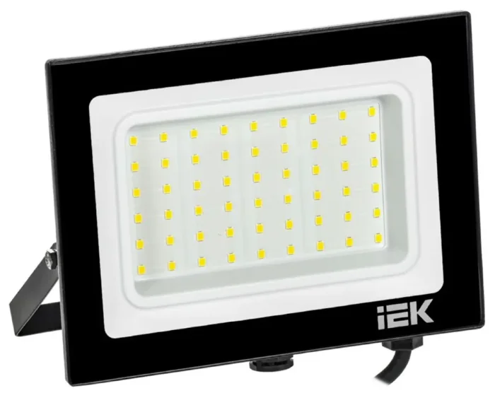 Прожектор светодиодный СДО 06-50 6500К IP65 черн. IEK LPDO601-50-65-K02