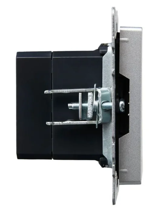 Розетка BRITE USB A+C 18Вт РЮ11-1-БрА механизм алюм. IEK BR-U22-018-K47