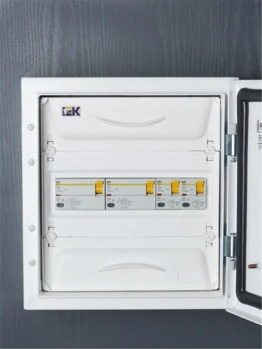 Выключатель дифференциального тока (УЗО) 4п 80А 300мА тип AC ВД1-63 KARAT IEK MDV10-4-080-300