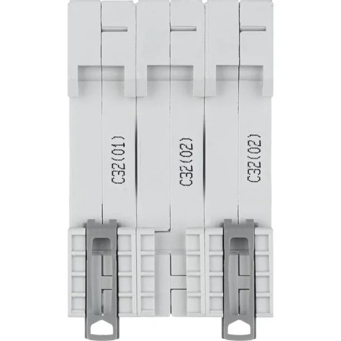 Выключатель автоматический модульный 3п C 32А 4.5кА RX3 ИЭК Leg 419711