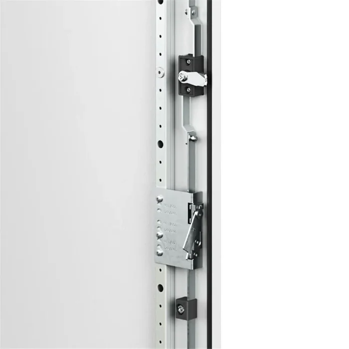 Корпус напольный RAM fit 2000х600х400мм с боков. вырезами DKC R6NFW206040F