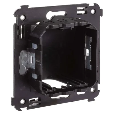 Вывод кабеля из стены Avanti &quot;Черный матовый&quot; DKC 4412983