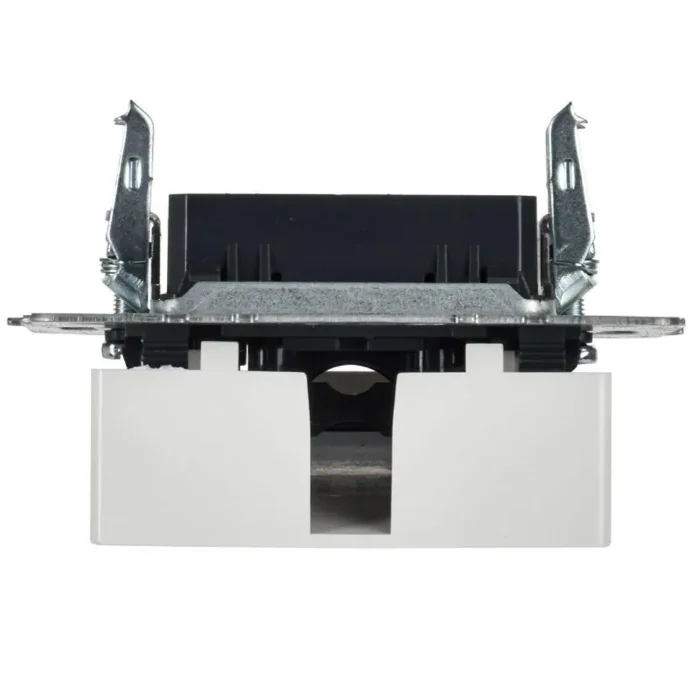 Вывод кабеля BRITE МВ10-БрБ механизм бел. IEK BR-VK10-0-K01