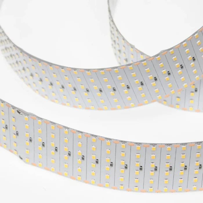 Светодиодная лента Lux Class, 2835, 600 led/m, шестирядная, day white, 24V, 48W/m, IP20, X16