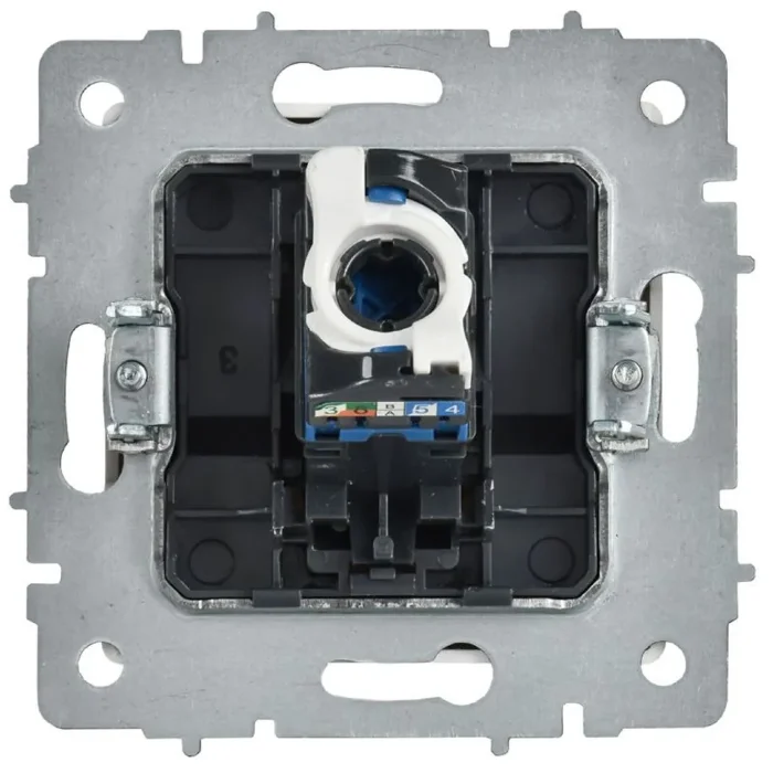 Розетка компьютерная СП BRITE РК10-БрАБ RJ45 кат.5E механизм арктич. бел. IEK BR-K10-1-K91