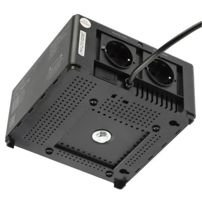 Стабилизатор напряжения СНК-2000-УЦ компакт. 140-260В/220В 2000ВА ЭРА Б0051112