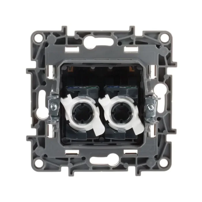 Розетка компьютерная 2-м СП Etika RJ45 кат.5E UTP механизм бел. IEK 672255