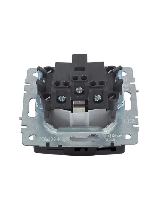 Розетка BRITE РСбш10-3-44-БрЧ 16А IP44 с заземл. защ. шторки с крышкой механизм черн. IEK BR-R16-16-44-K02