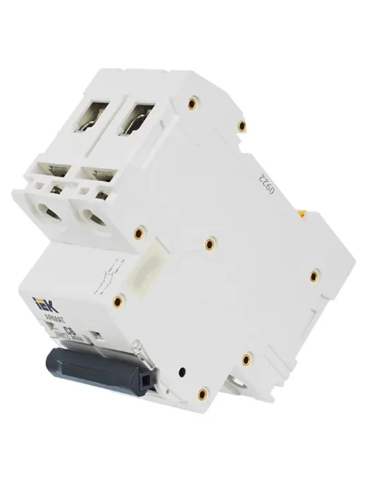 Выключатель автоматический модульный 2п C 6А M06N ARMAT IEK AR-M06N-2-C006