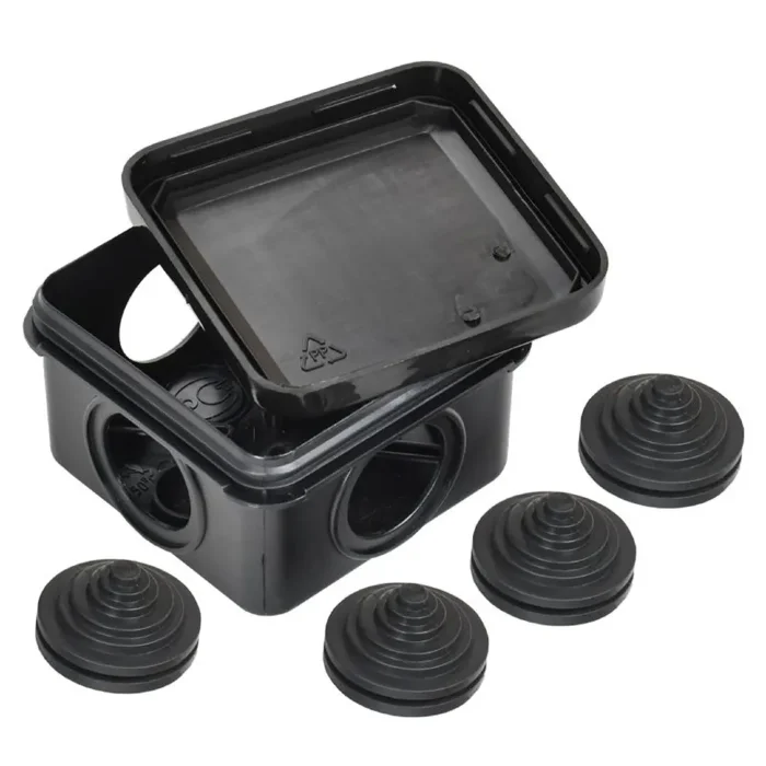 Коробка распаячная ОП 70х70х40 IP44 КМ41236 4 гермовводов черн. IEK UKO21-070-070-040-K02-44