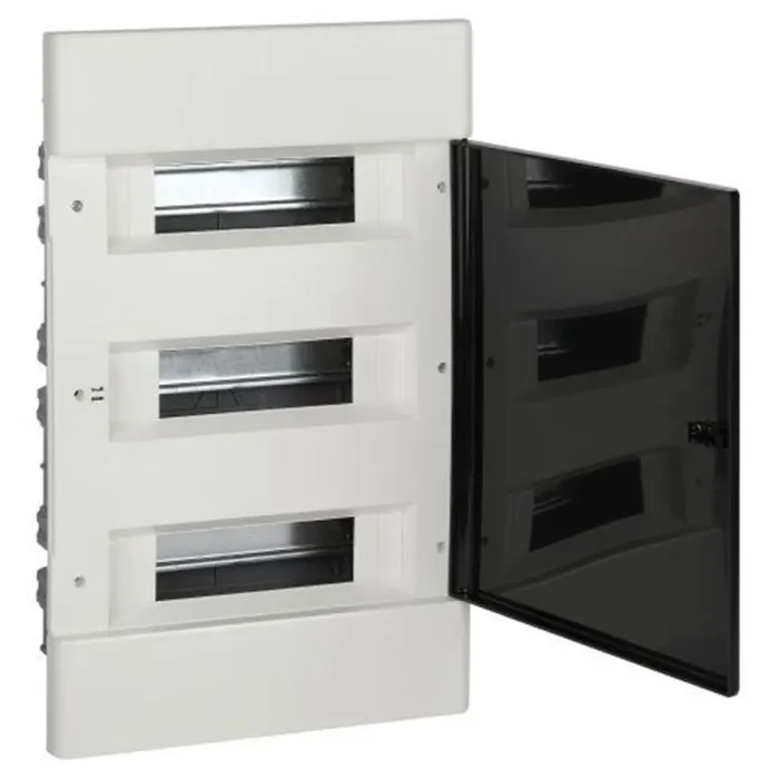 Щит распределительный встраив. ЩРВ-П-36 Trend BOXF-36-p-f-t IP40 ЭРА Б0052636