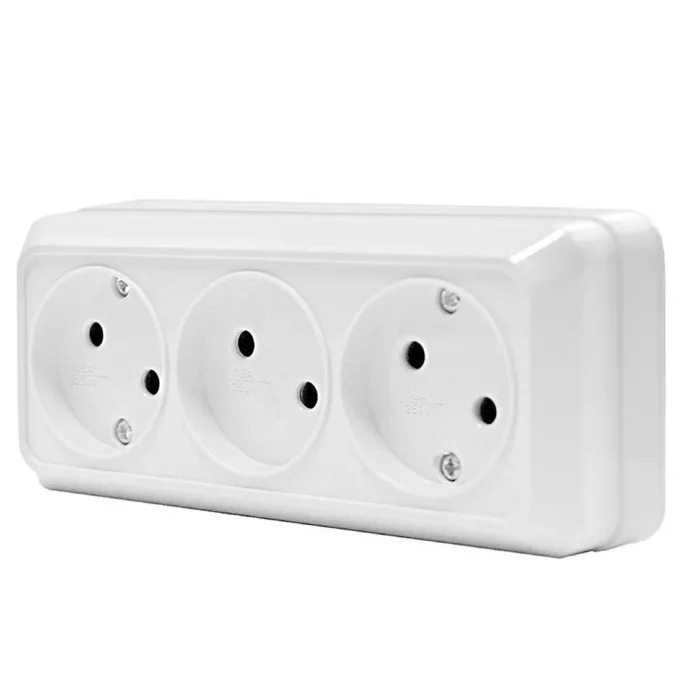 Розетка 3-м ОП Олимп 16А IP20 без заземл. бел. UNIVersal 1160