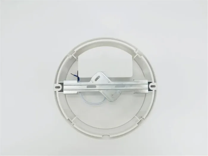 Светильник светодиодный WP 15 C 18W OP 840 D220 WH MDM 220х80мм 18Вт 4000К IP65 ЖКХ круглый пылевлагозащ. с датчиком движения бел. Русский Свет 15071524504