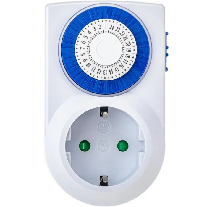 Таймер суточный мех. с заземл. 3.5кВт REV 67074 8