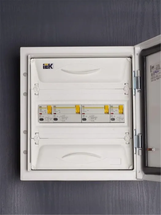 Выключатель дифференциального тока (УЗО) 4п 25А 300мА тип AC ВД1-63 KARAT IEK MDV10-4-025-300