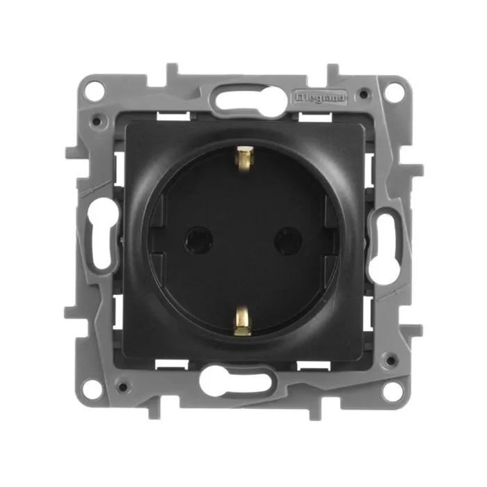 Розетка 1-м СП Etika 16А IP20 250В 2P+E с заземл. немецк. стандарт винтов. клеммы механизм антрацит IEK 672621