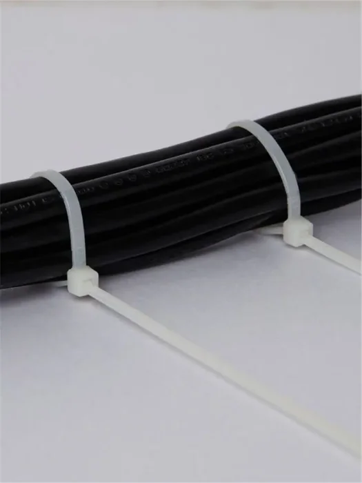 Хомут кабельный 3.6х300 нейл. бел. (уп.100шт) IEK UHH31-D036-300-100