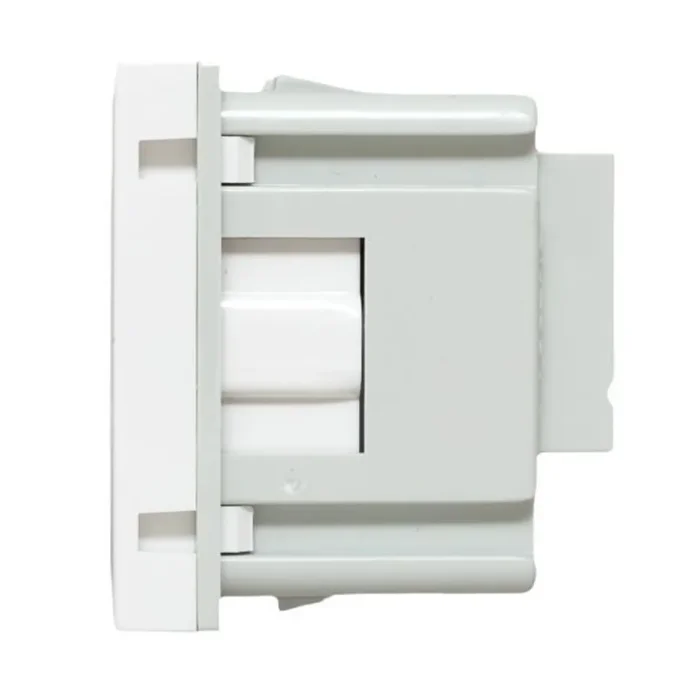 Розетка 1-м 2мод. C-Line РКС-20-30-П 45х45 с заземл. бел. EKF E2MR16-028-10