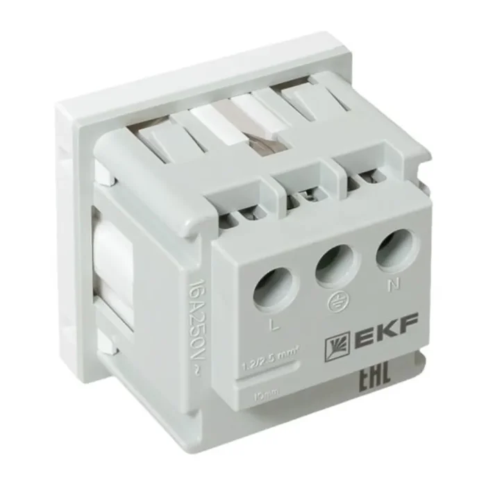 Розетка 1-м 2мод. C-Line РКС-20-30-П 45х45 с заземл. бел. EKF E2MR16-028-10