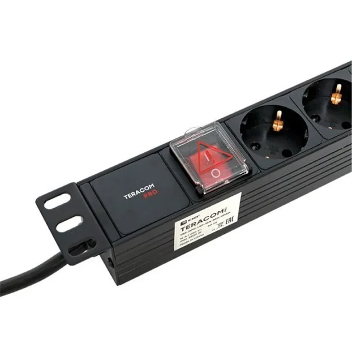 Блок PDU TERACOM PRO 19дюйм 1U 16А/250В 8 роз. Schuko с выключат. шнур 2м 3х1.5кв.мм вилка Schuko корпус пластик черн. EKF TRP-HPD-LSP-16A-8SH-2MSH